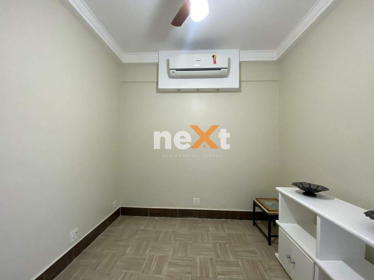 Apartamento para aluguel no Morro dos Barbosas: 