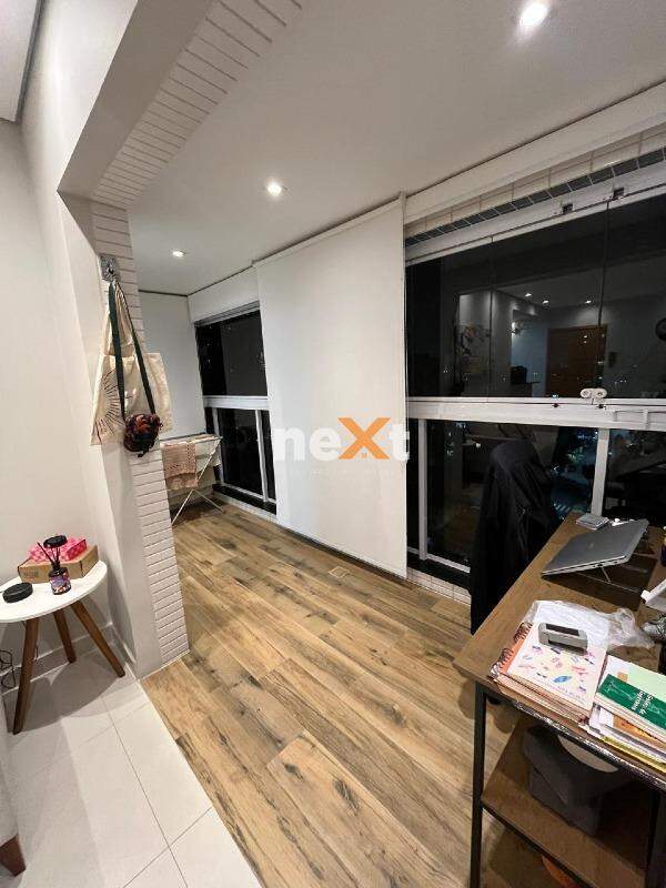 Apartamento à venda no Embaré: 