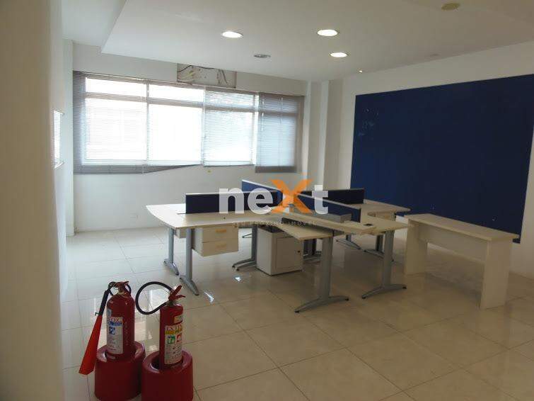 Sala à venda no Centro: 