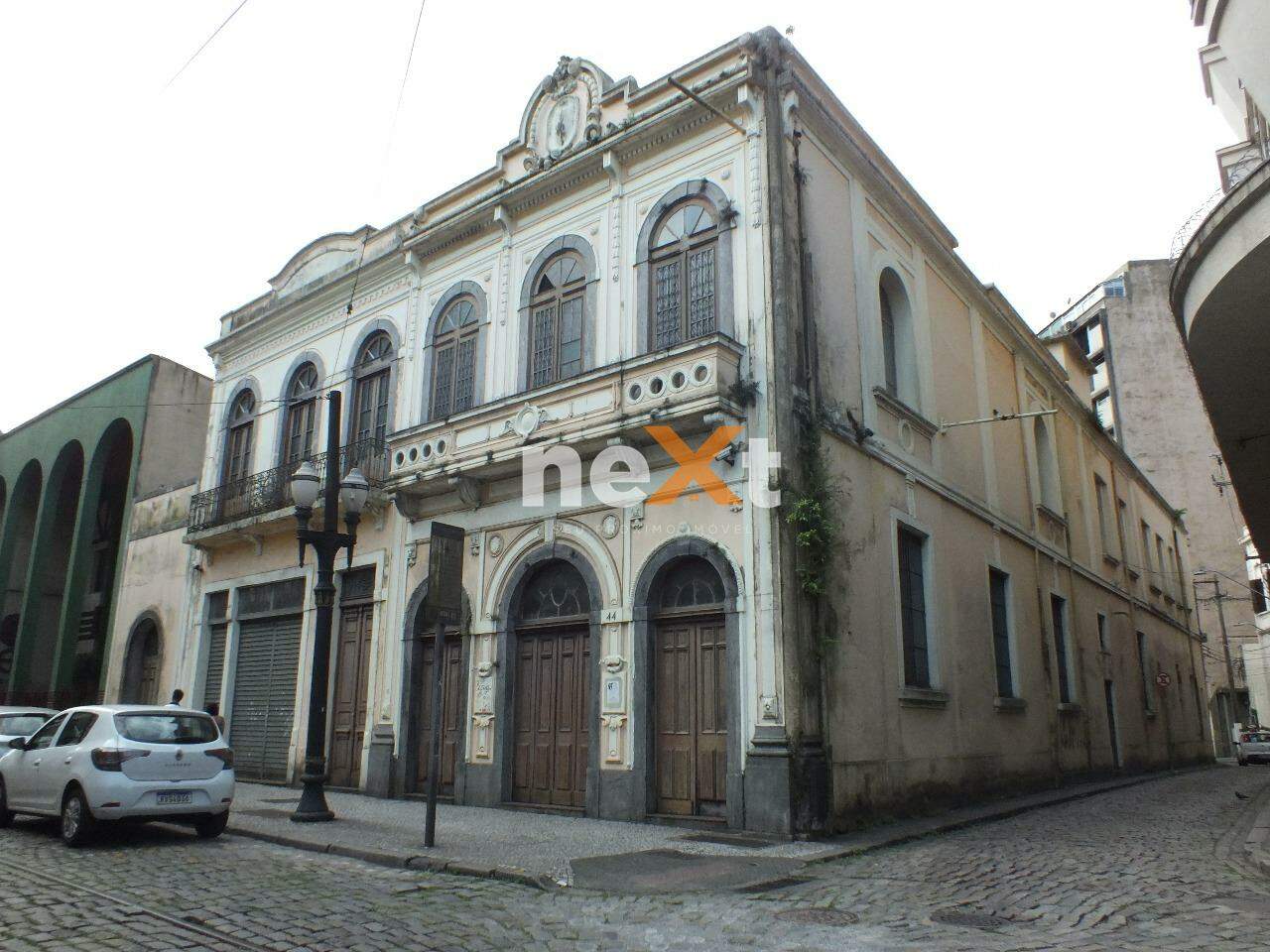 Prédio à venda no Centro: 
