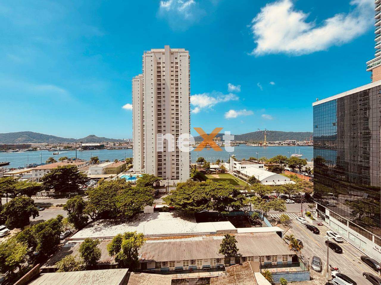 Apartamento à venda no Ponta da Praia: 
