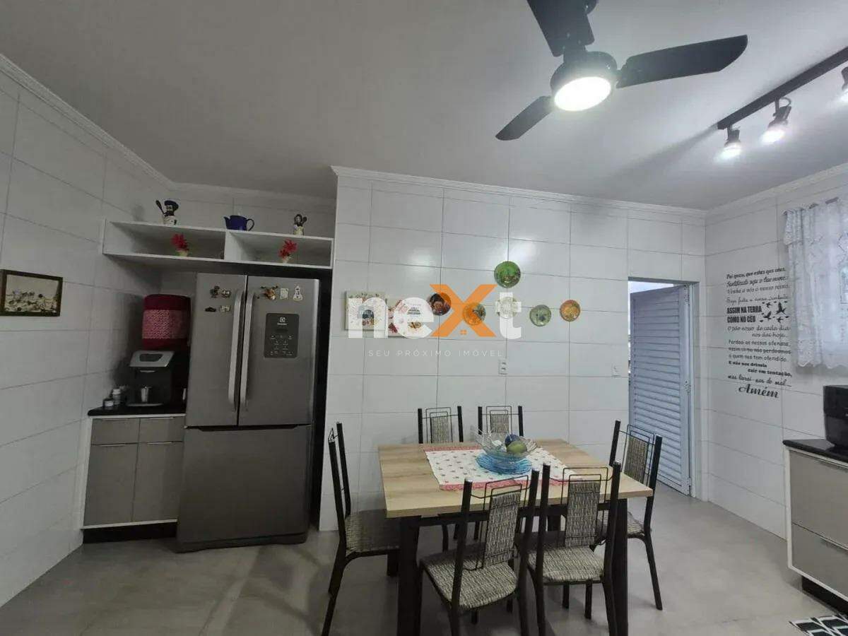 Apartamento à venda no Embaré: 