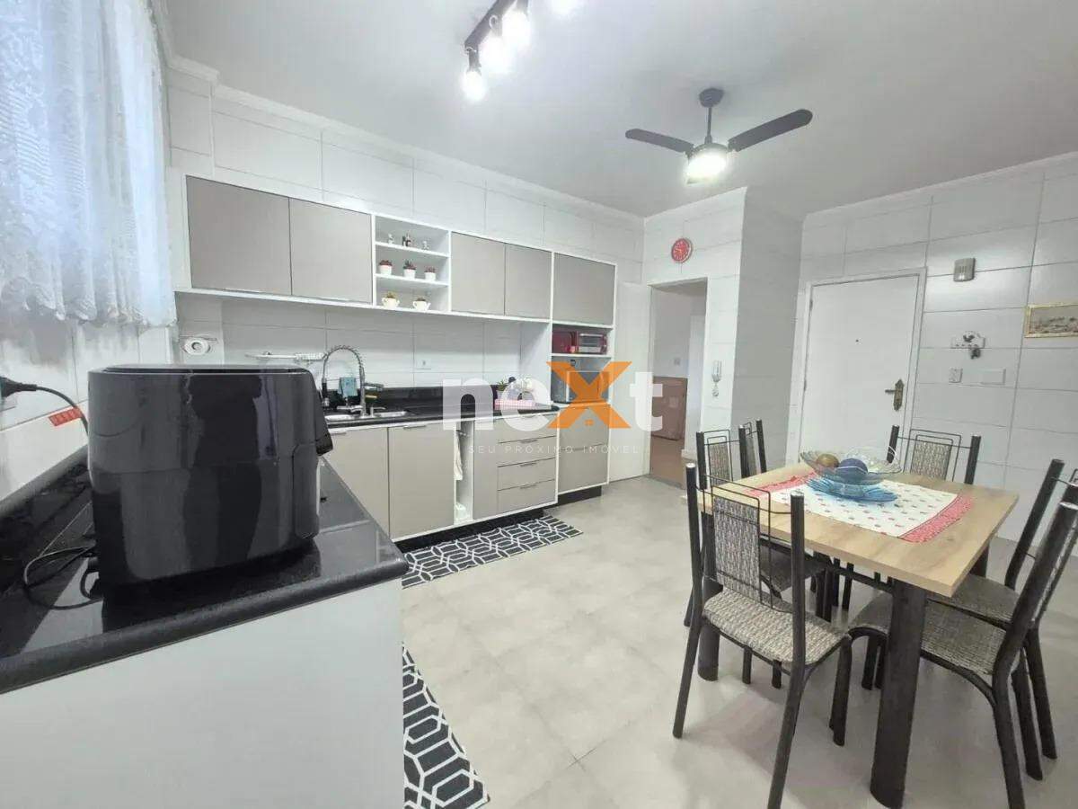 Apartamento à venda no Embaré: 
