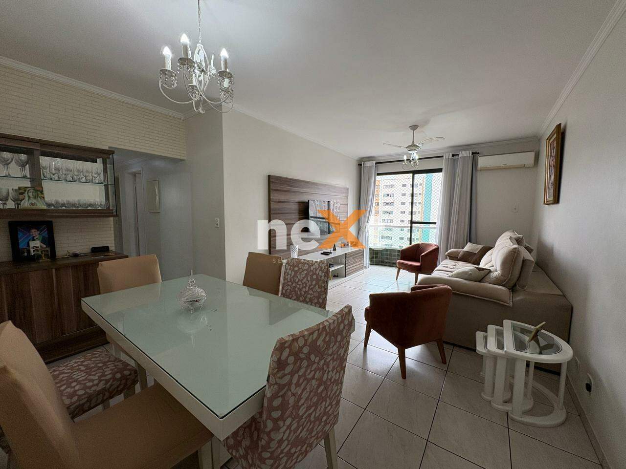 Apartamento à venda no Embaré: 