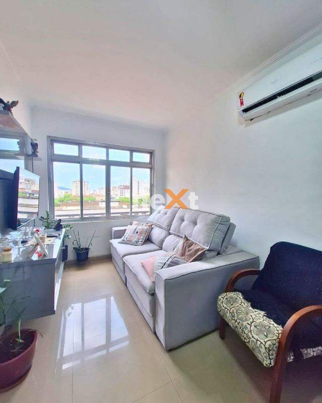 Apartamento à venda no Embaré: 