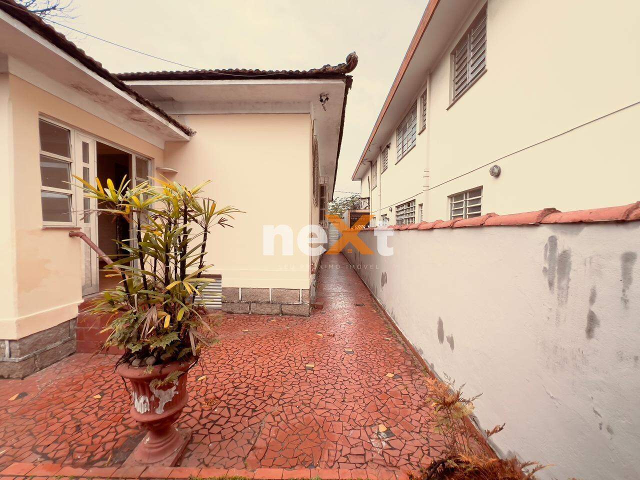 Casa à venda no Macuco: 