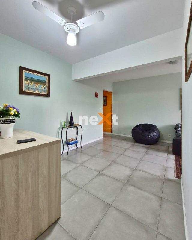 Apartamento à venda no Embaré: 