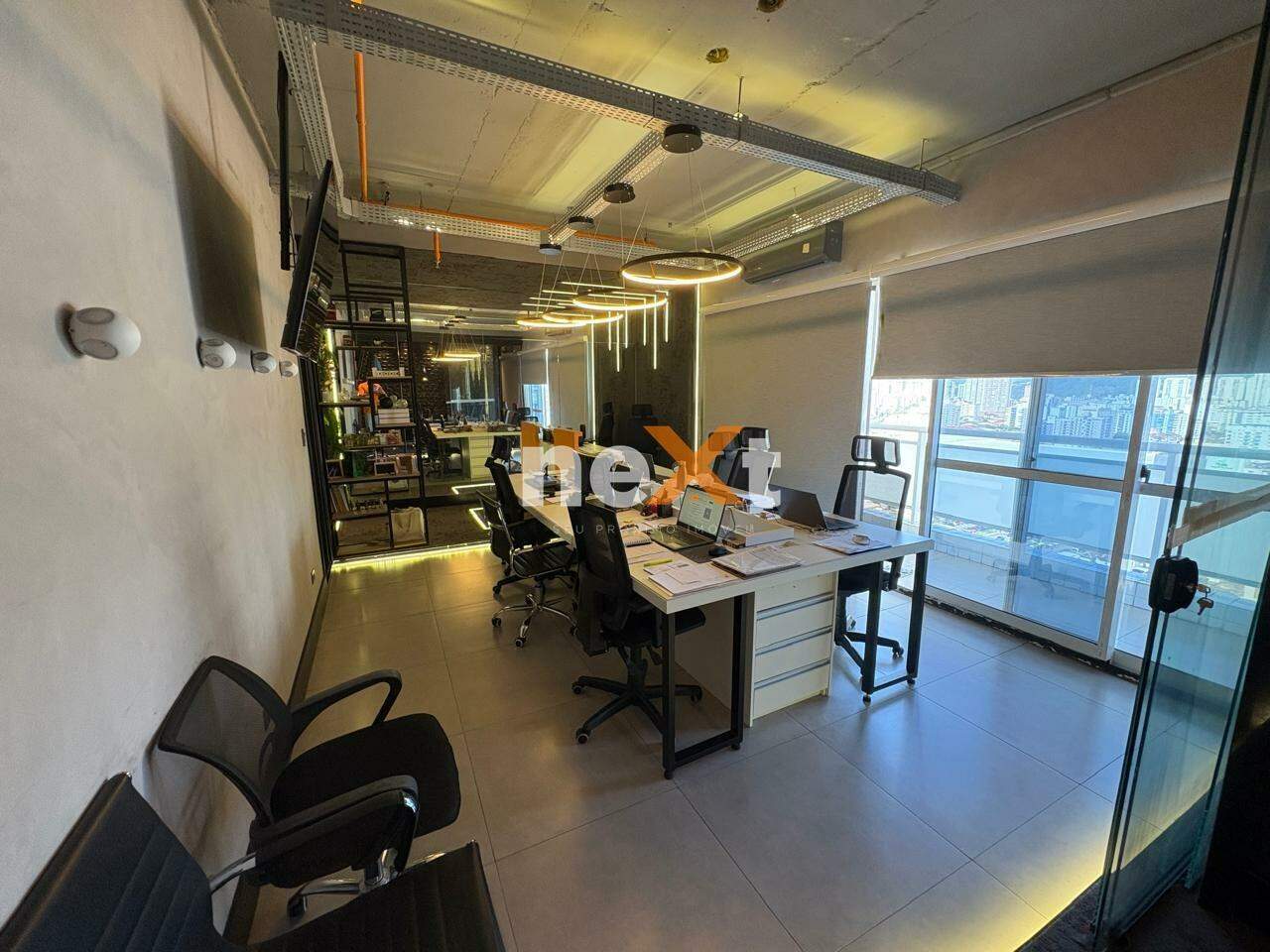 Sala à venda no Encruzilhada: 