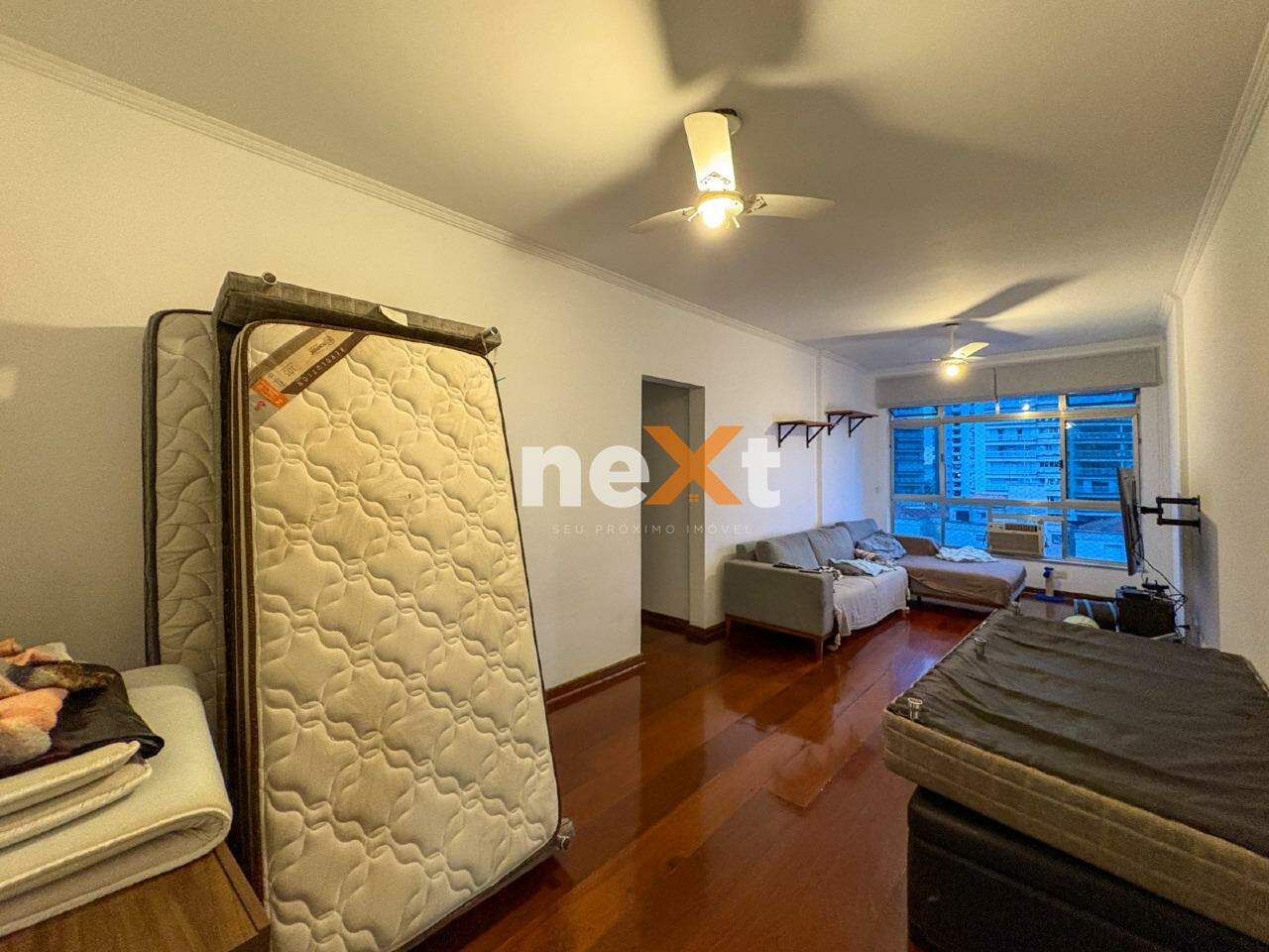 Apartamento à venda no Ponta da Praia: 