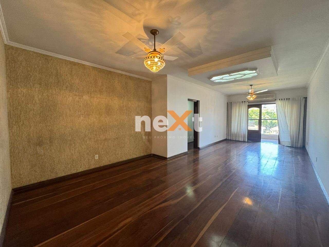 Apartamento à venda no Ponta da Praia: 