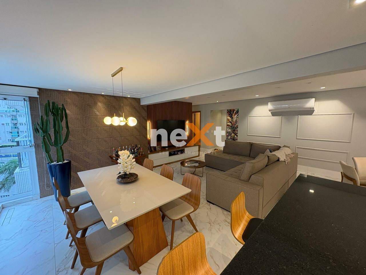 Apartamento à venda no Ponta da Praia: 