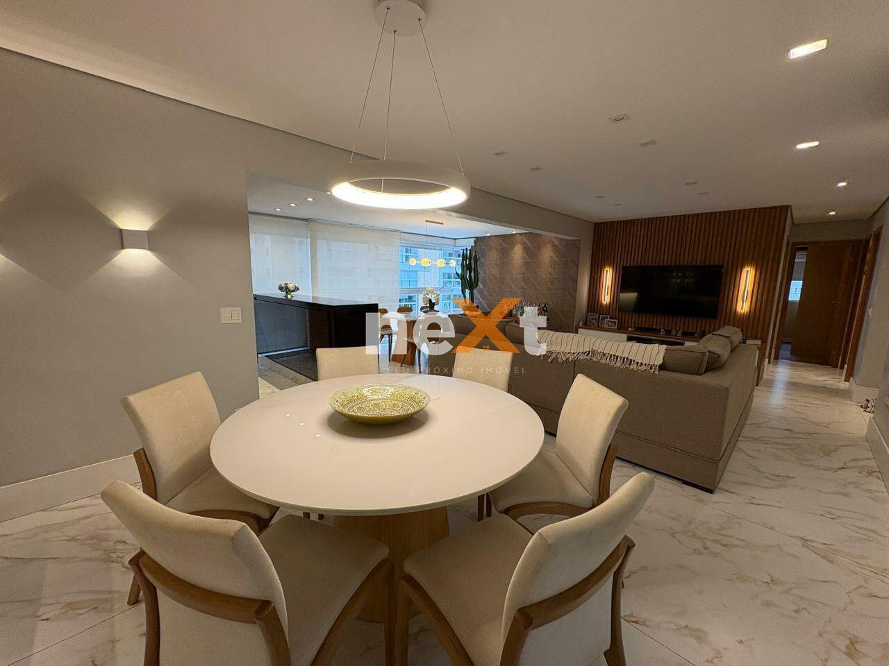 Apartamento à venda no Ponta da Praia: 