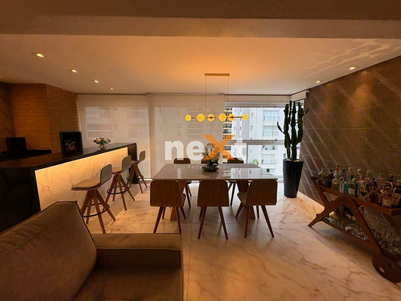 Apartamento à venda no Ponta da Praia: 