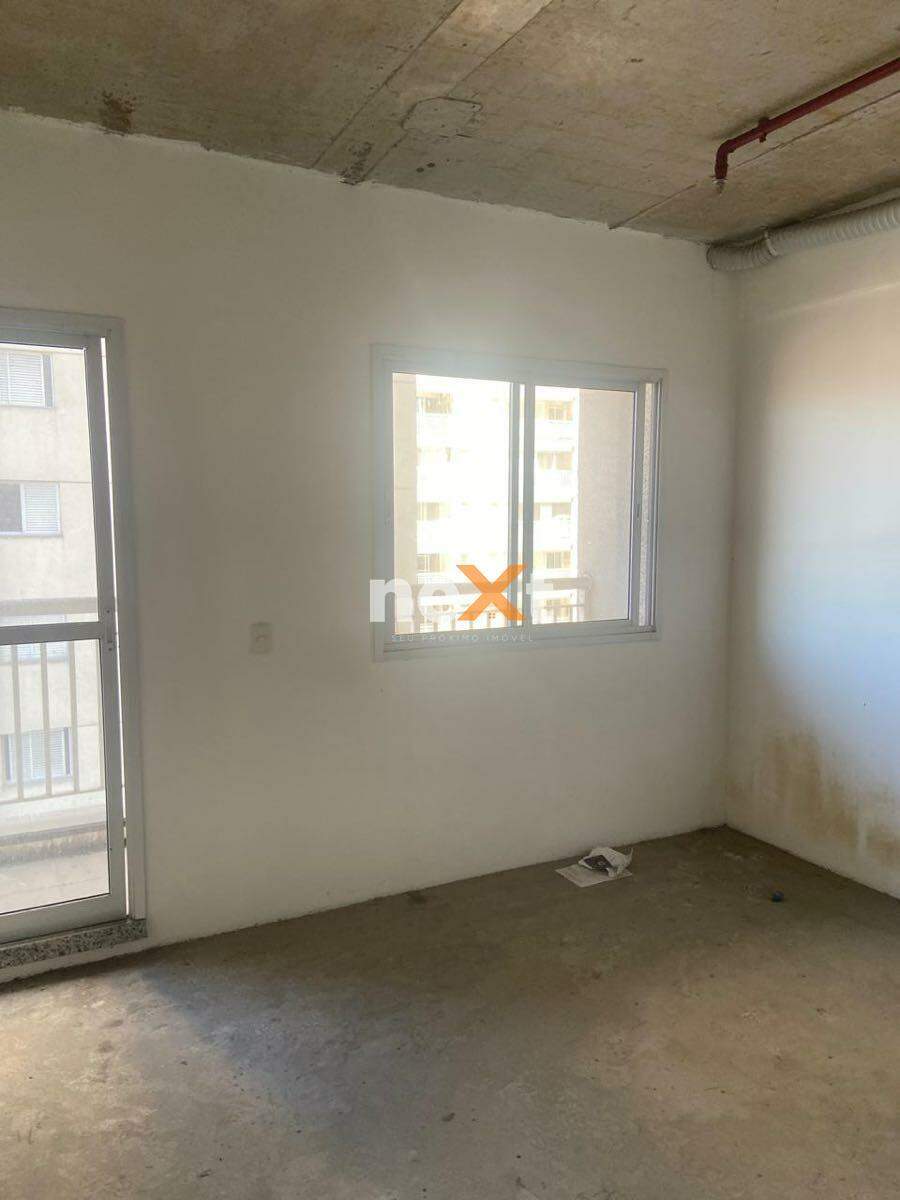 Sala à venda no Vila Mathias: 