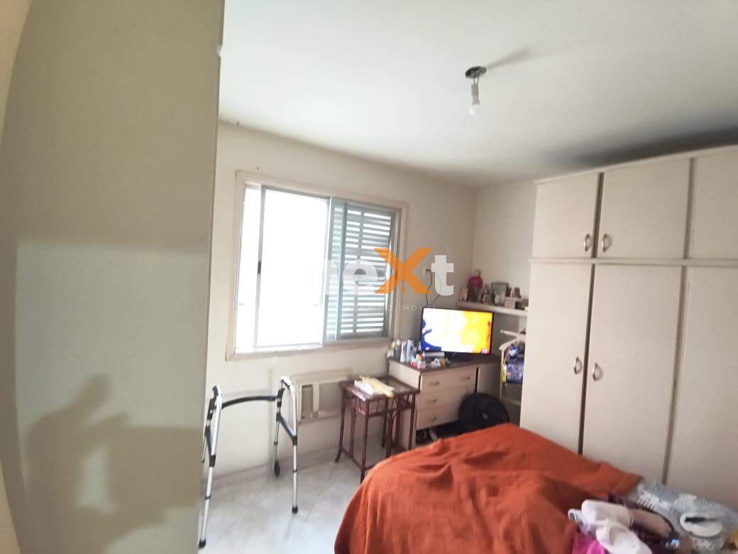 Apartamento à venda no Ponta da Praia: 