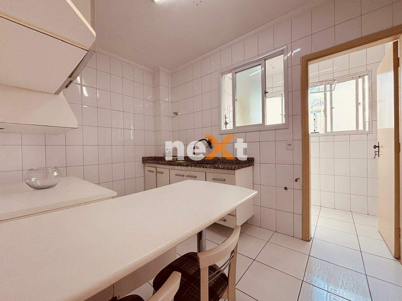 Apartamento para aluguel no Marapé: 