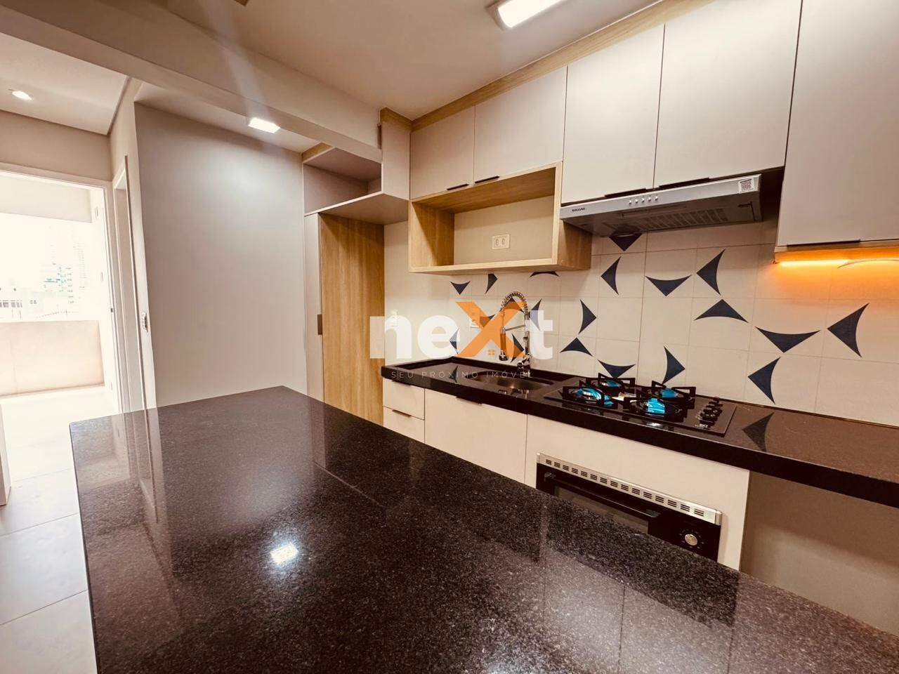 Apartamento à venda no Ponta da Praia: 