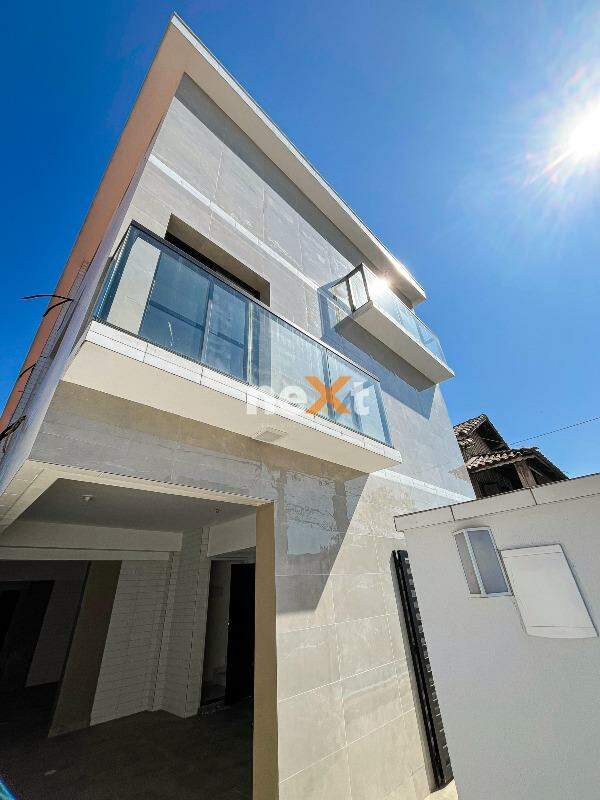 Casa à venda no Macuco: 