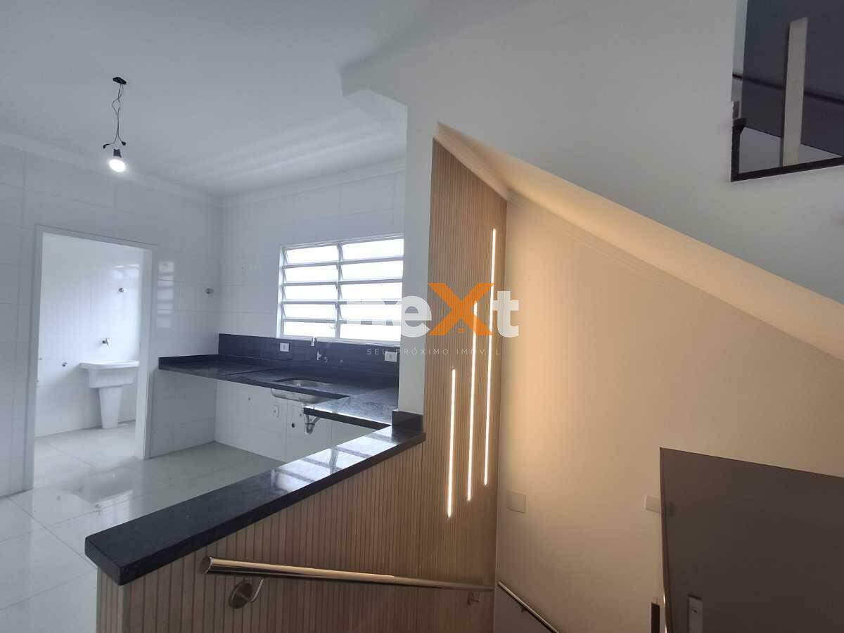 Casa à venda no Embaré: 