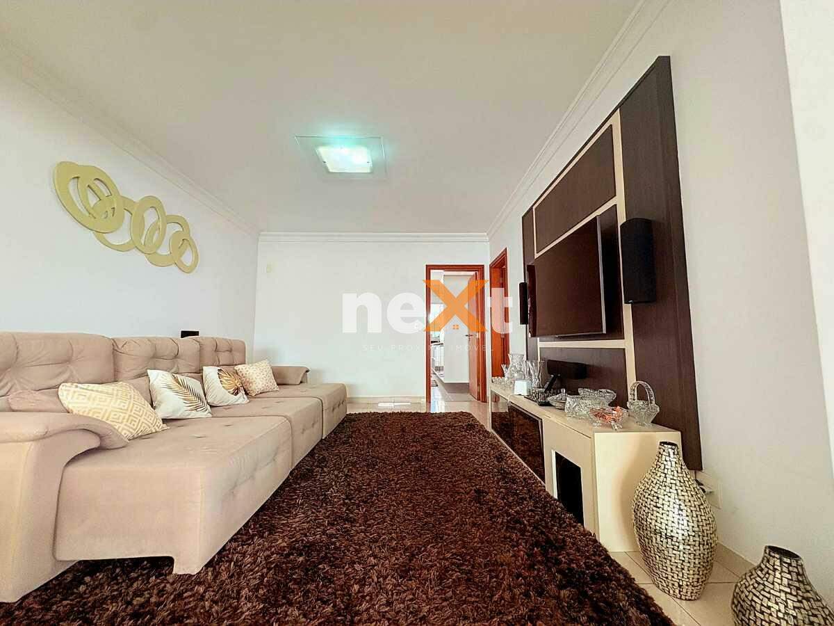 Apartamento à venda no Ponta da Praia: 