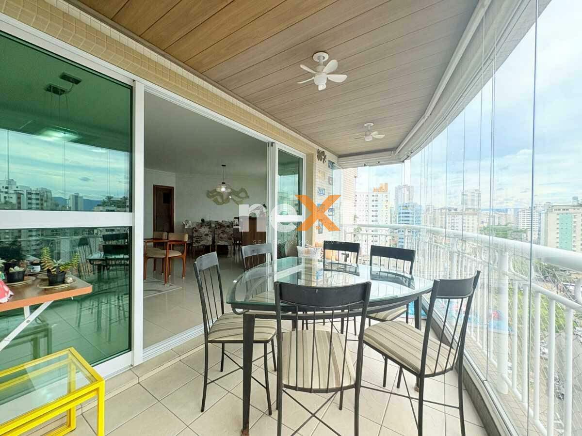 Apartamento à venda no Ponta da Praia: 