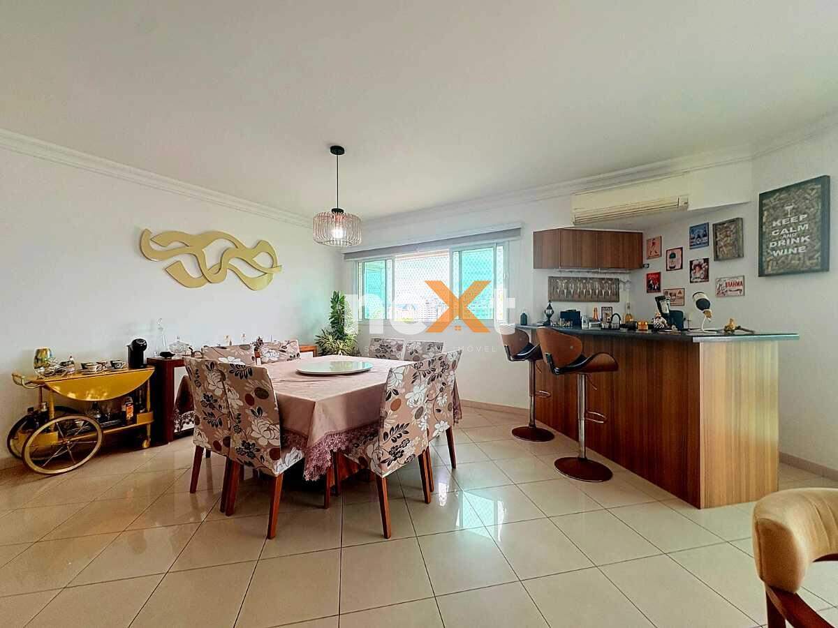 Apartamento à venda no Ponta da Praia: 