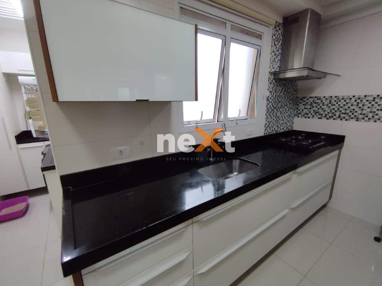 Apartamento à venda no Ponta da Praia: 