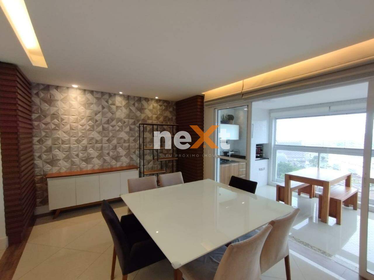 Apartamento à venda no Ponta da Praia: 