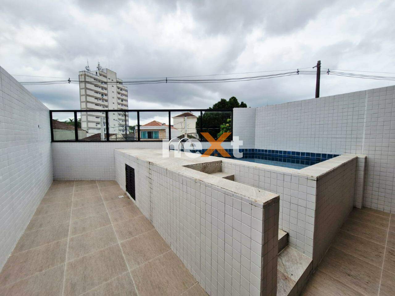 Casa à venda no Vila Belmiro: PISCINA