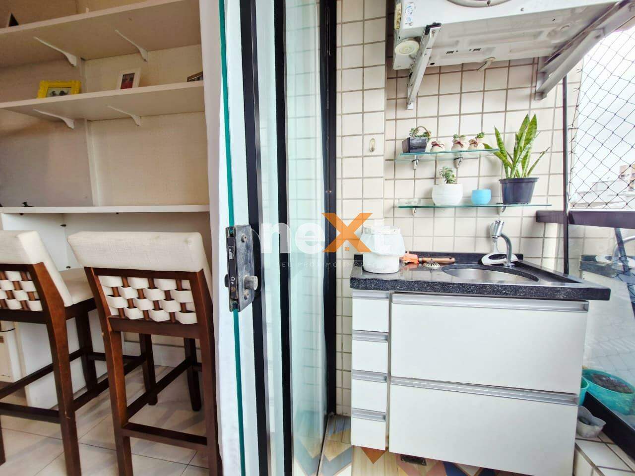 Apartamento à venda no Embaré: VARANDA