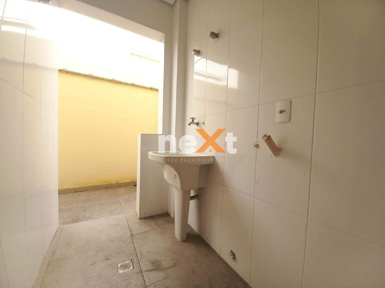 Sobrado à venda no Embaré: 