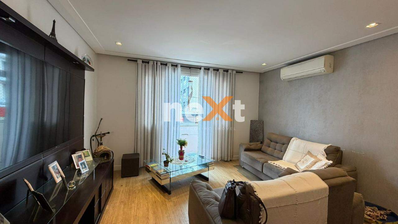 Apartamento à venda no Embaré: 