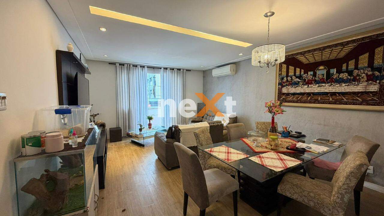 Apartamento à venda no Embaré: 