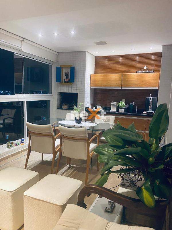 Apartamento à venda no Ponta da Praia: 