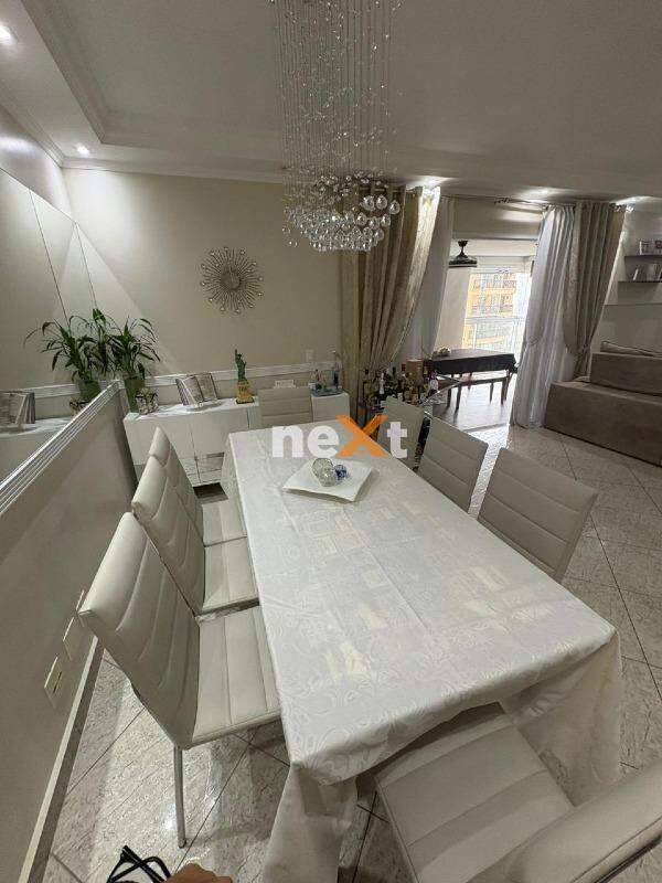 Apartamento à venda no Ponta da Praia: 