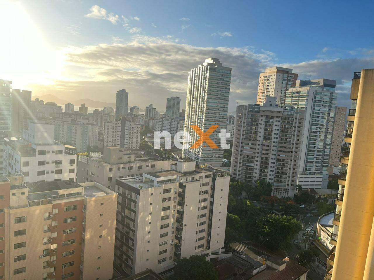 Apartamento à venda no Ponta da Praia: 