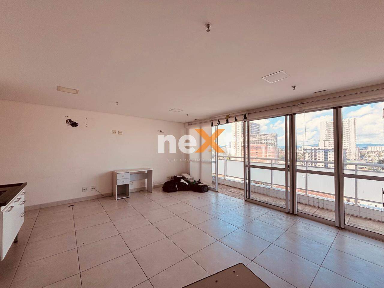 Sala à venda no Encruzilhada: 
