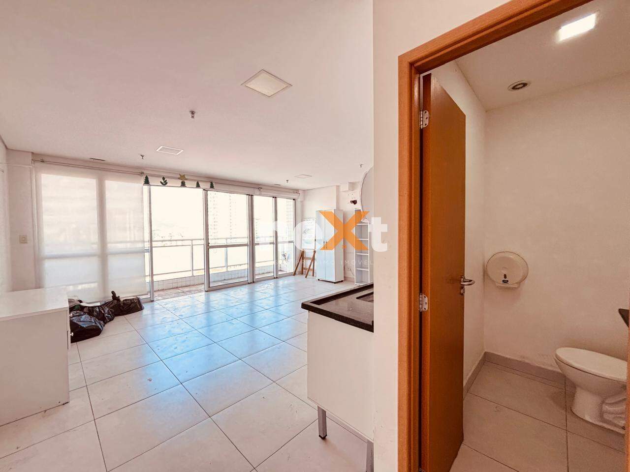 Sala para aluguel no Encruzilhada: 