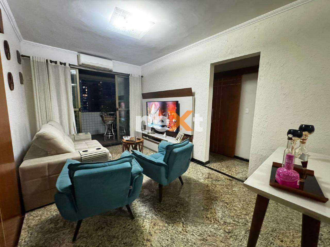 Apartamento à venda no Embaré: 