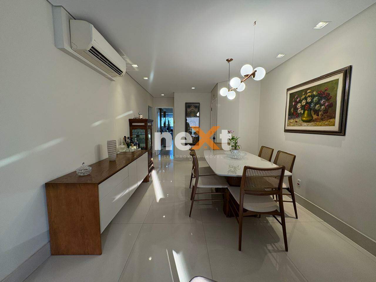 Apartamento à venda no Ponta da Praia: 