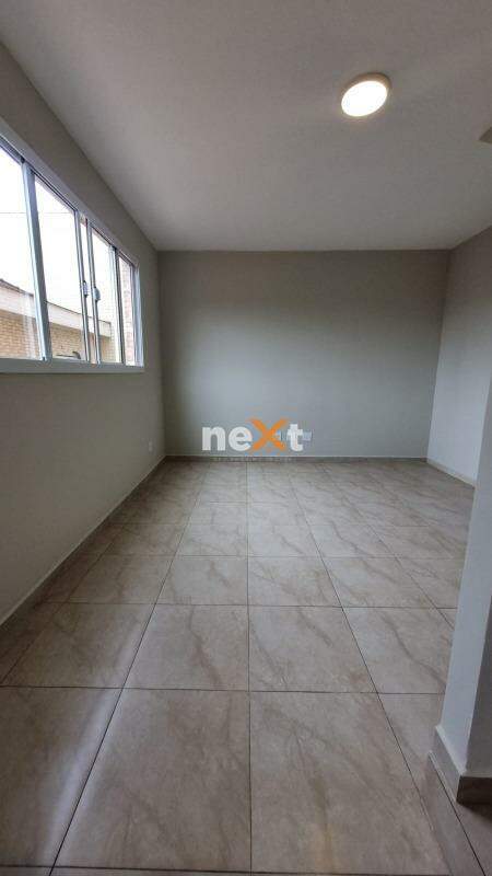 Sobrado à venda no Marapé: 