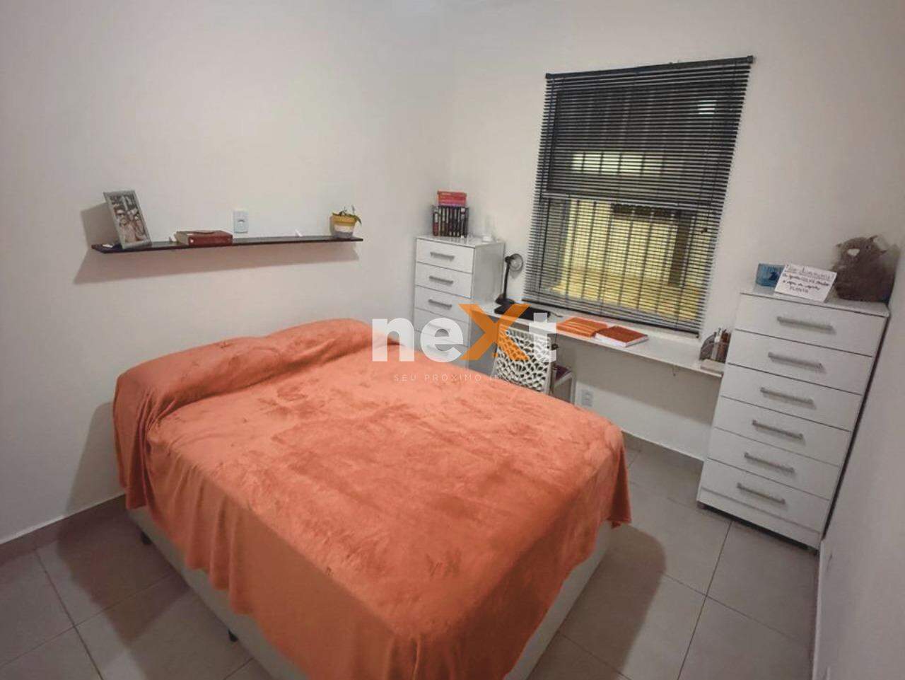 terreo à venda no Embaré: 
