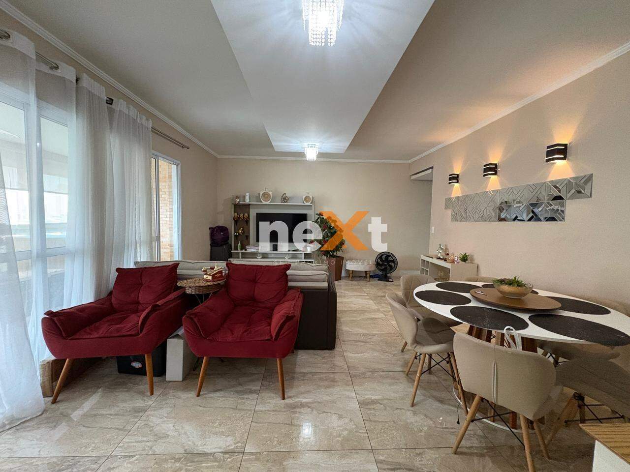Apartamento à venda no Ponta da Praia: 