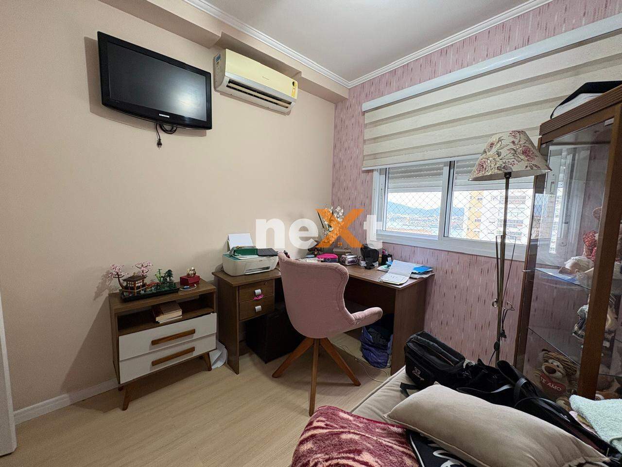 Apartamento à venda no Ponta da Praia: 