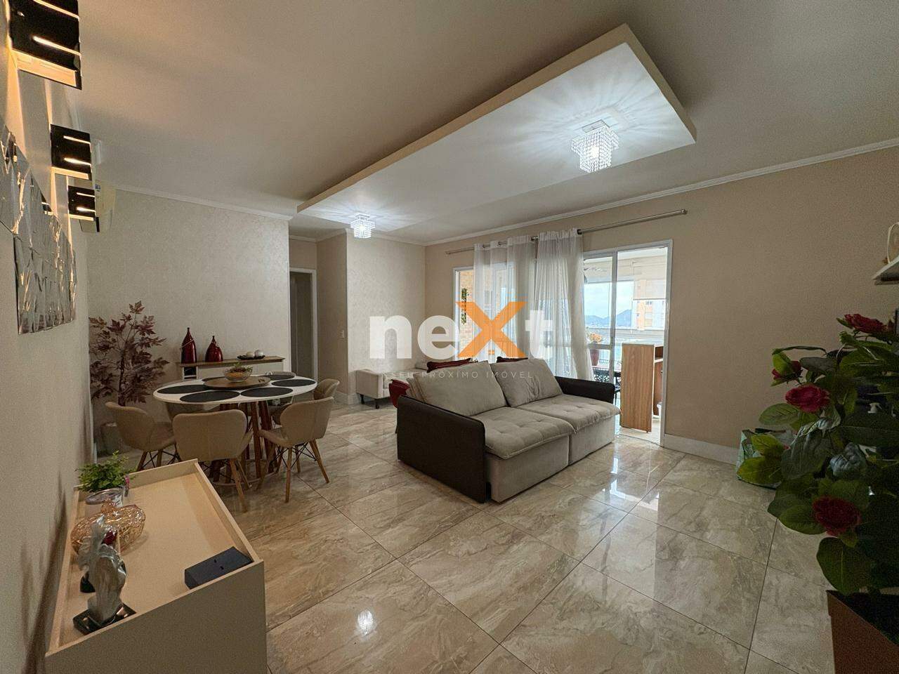 Apartamento à venda no Ponta da Praia: 