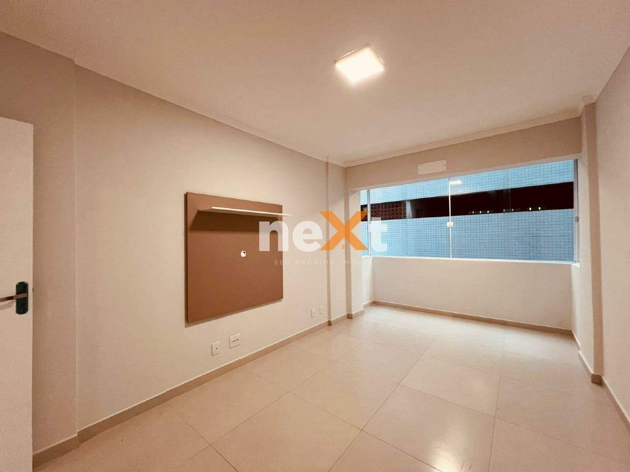Apartamento à venda no Ponta da Praia: 
