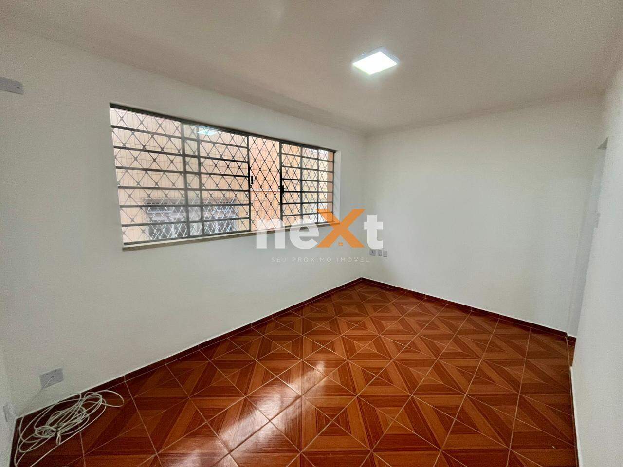 terreo à venda no Embaré: 