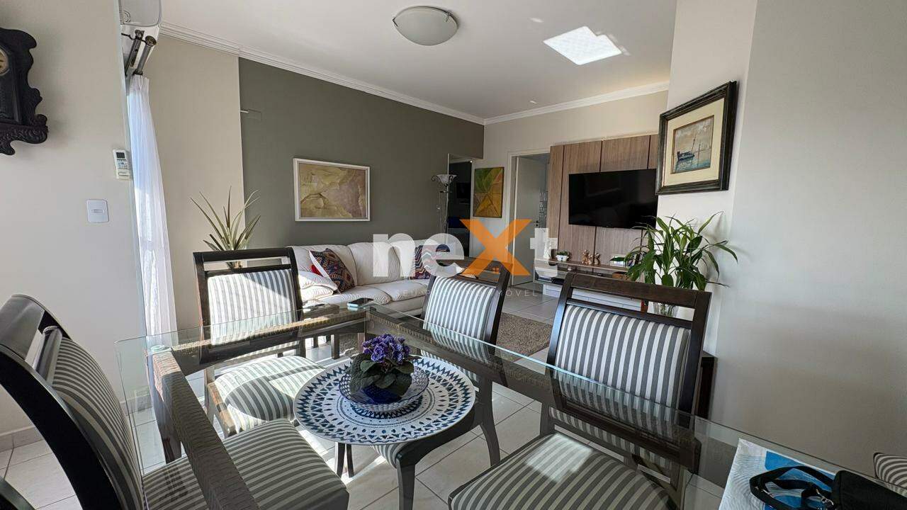 Apartamento à venda no Embaré: 