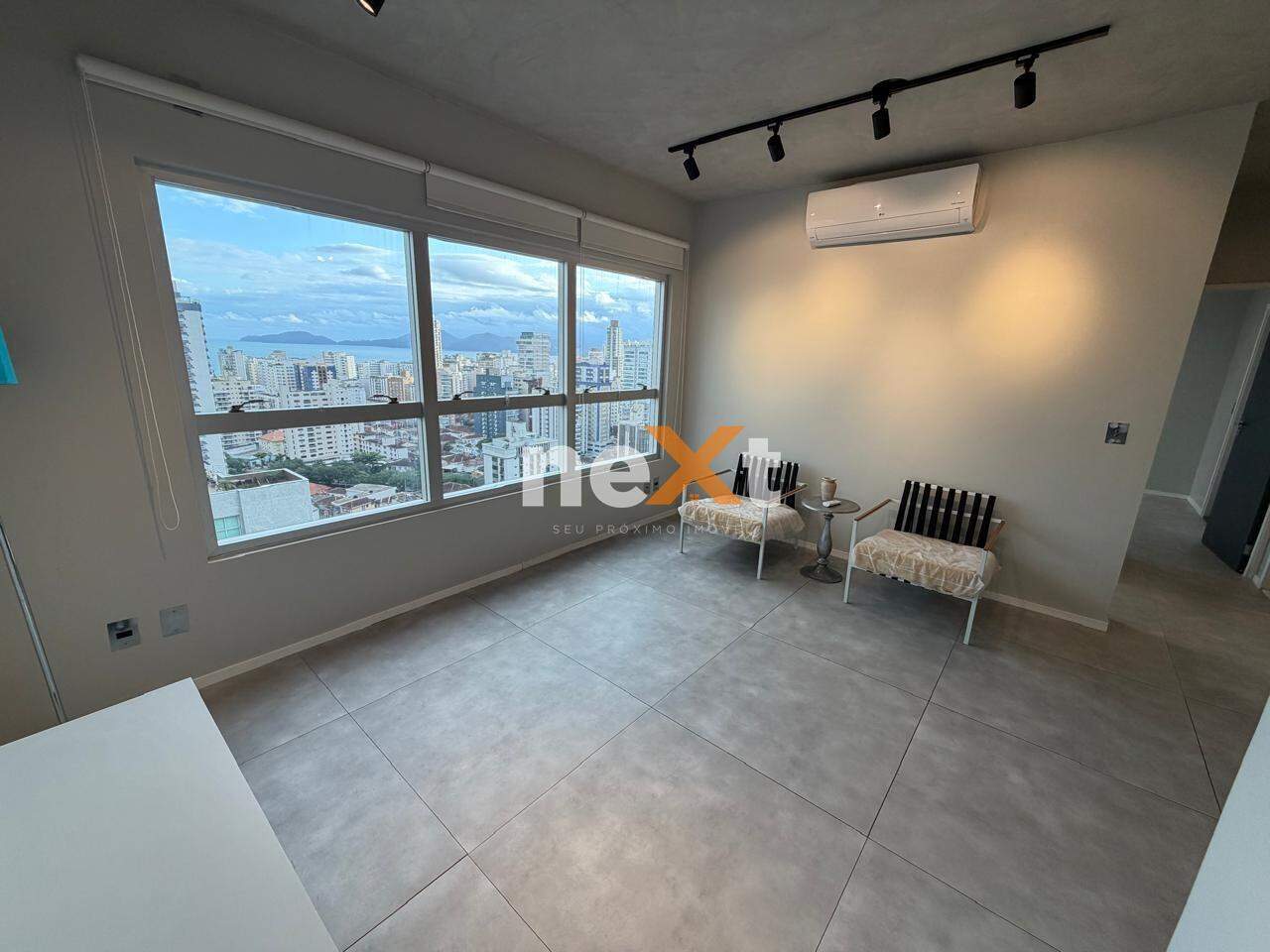 Apartamento à venda no Embaré: 