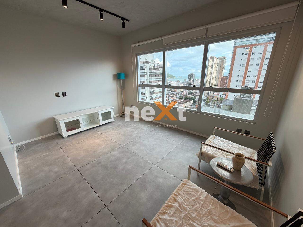Apartamento à venda no Embaré: 